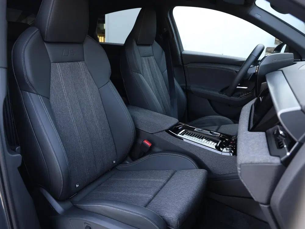 Audi Q6 e-tron S edition performance 100 kWh uit 2025, foto 8