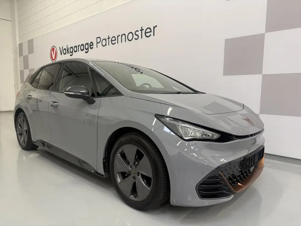 Cupra Born Essential 62 kWh SOH 96% Carplay uit 2024