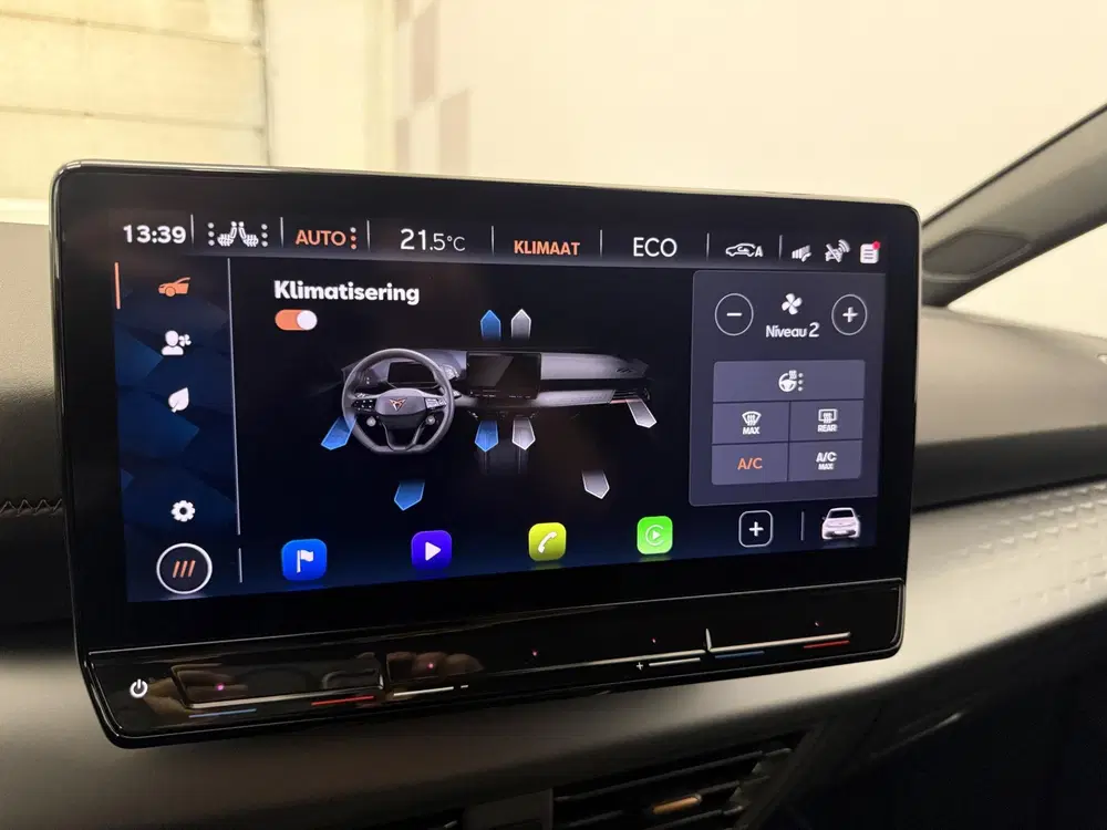 Cupra Born Essential 62 kWh SOH 96% Carplay uit 2024, foto 14