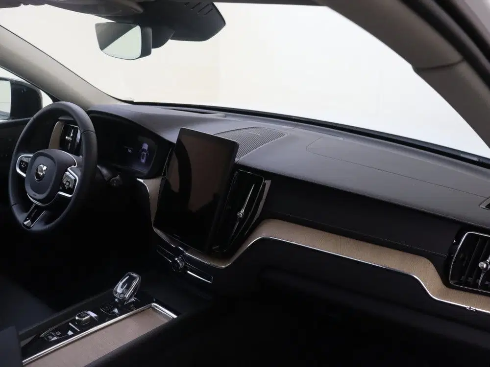 Volvo XC60 T6 AWD Ultra. Dark uit 2026, foto 12