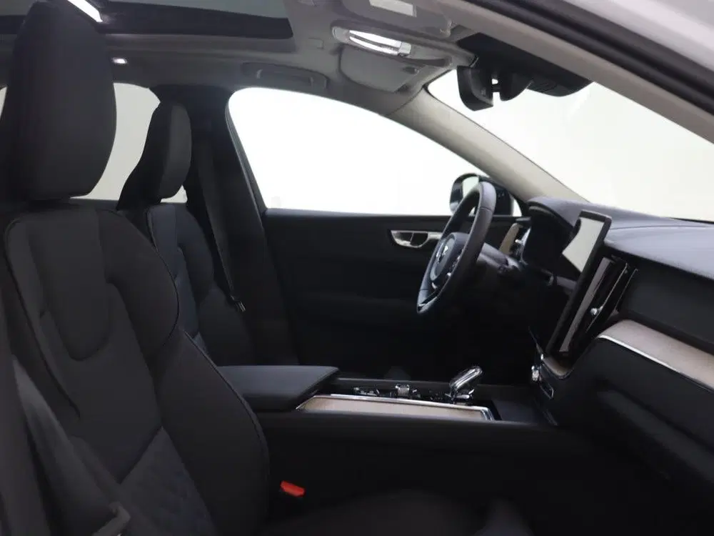 Volvo XC60 T6 AWD Ultra. Dark uit 2026, foto 13