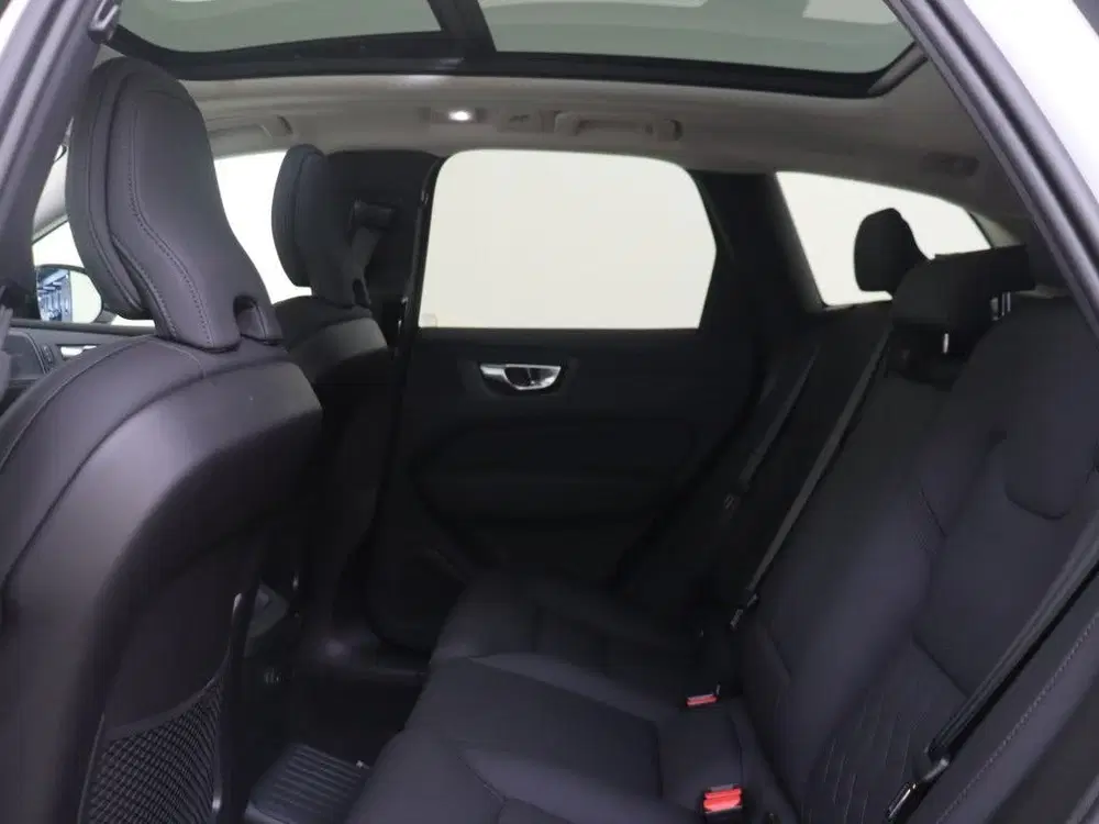 Volvo XC60 T6 AWD Ultra. Dark uit 2026, foto 9