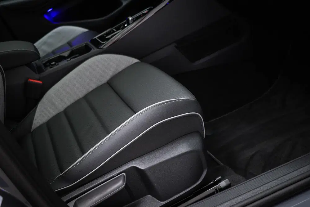 Volkswagen Golf 1.5 eHybrid GTE uit 2026, foto 14