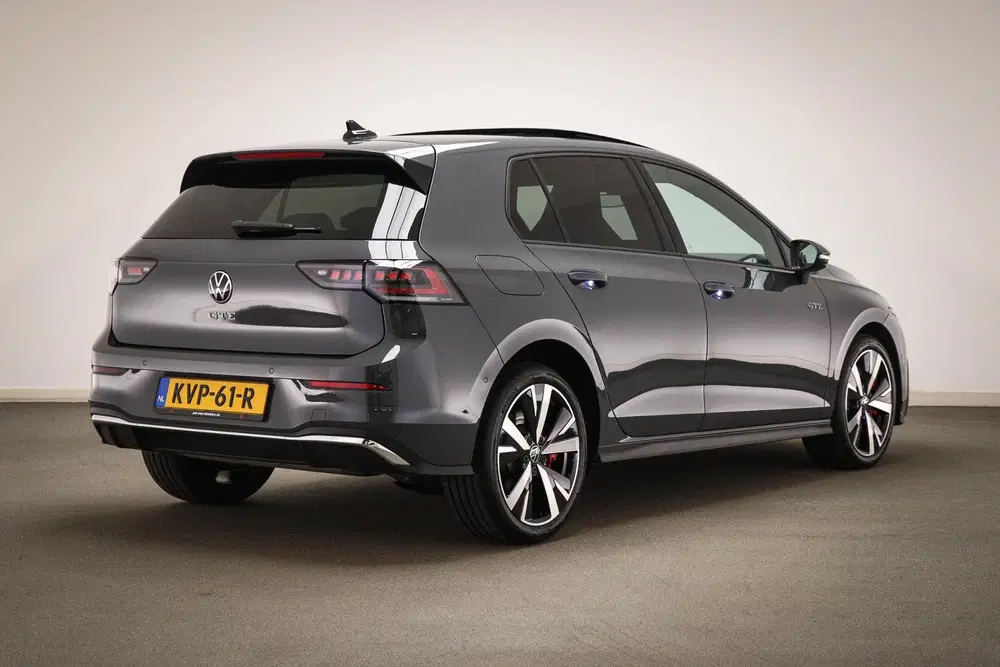 Volkswagen Golf 1.5 eHybrid GTE uit 2026, foto 2