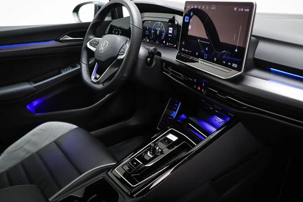 Volkswagen Golf 1.5 eHybrid GTE uit 2026, foto 3