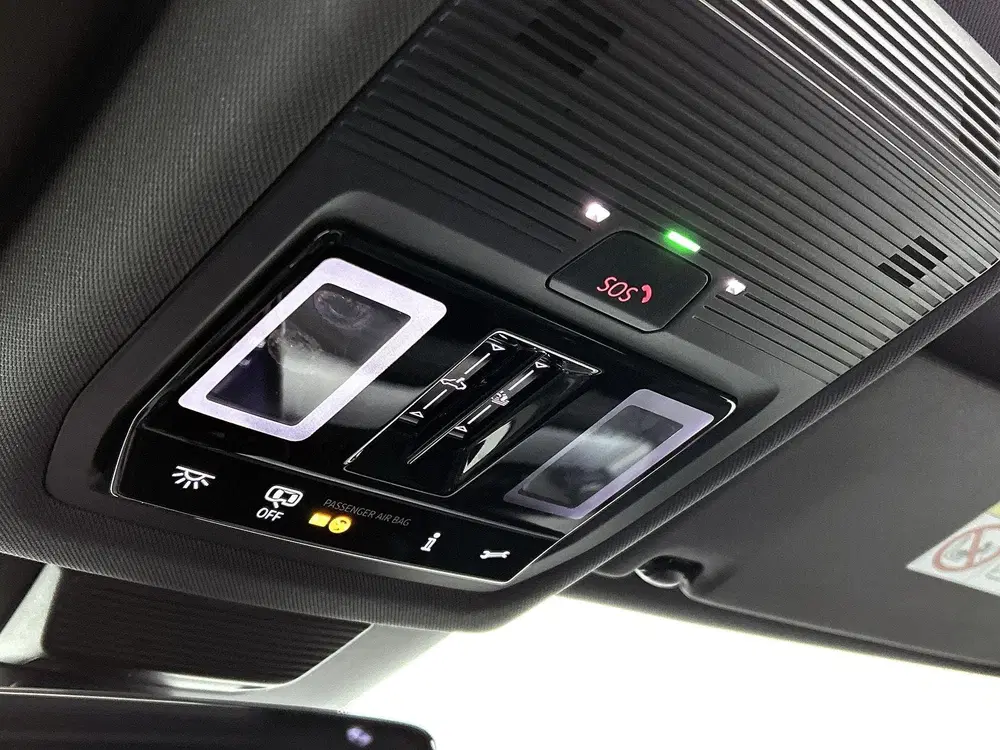 Volkswagen Tayron 1.5 eHybrid R-Line Edition SoH 99 uit 2025, foto 12