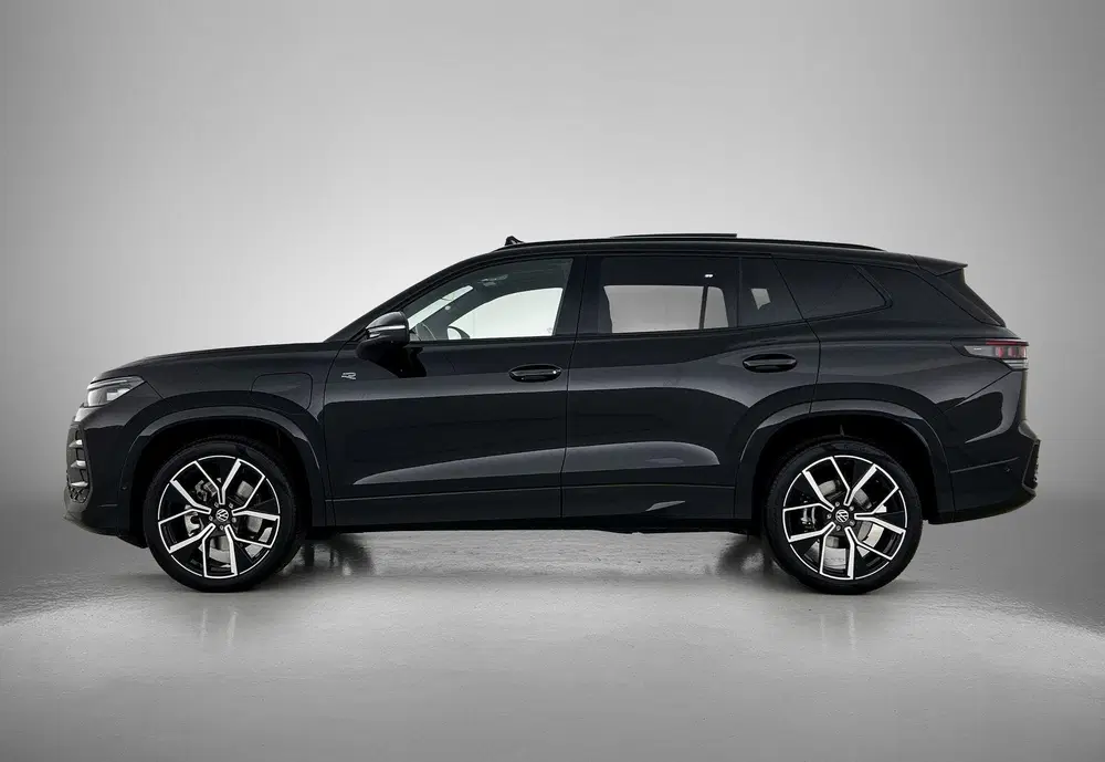 Volkswagen Tayron 1.5 eHybrid R-Line Edition SoH 99 uit 2025, foto 2