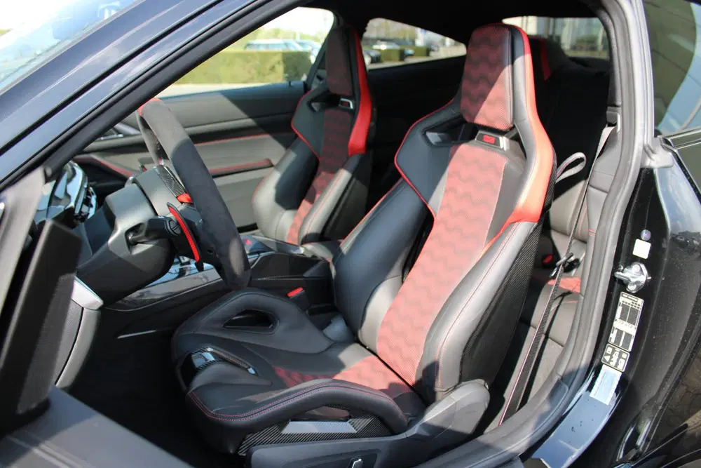 BMW M4 High Executive Automaat uit 2026, foto 6