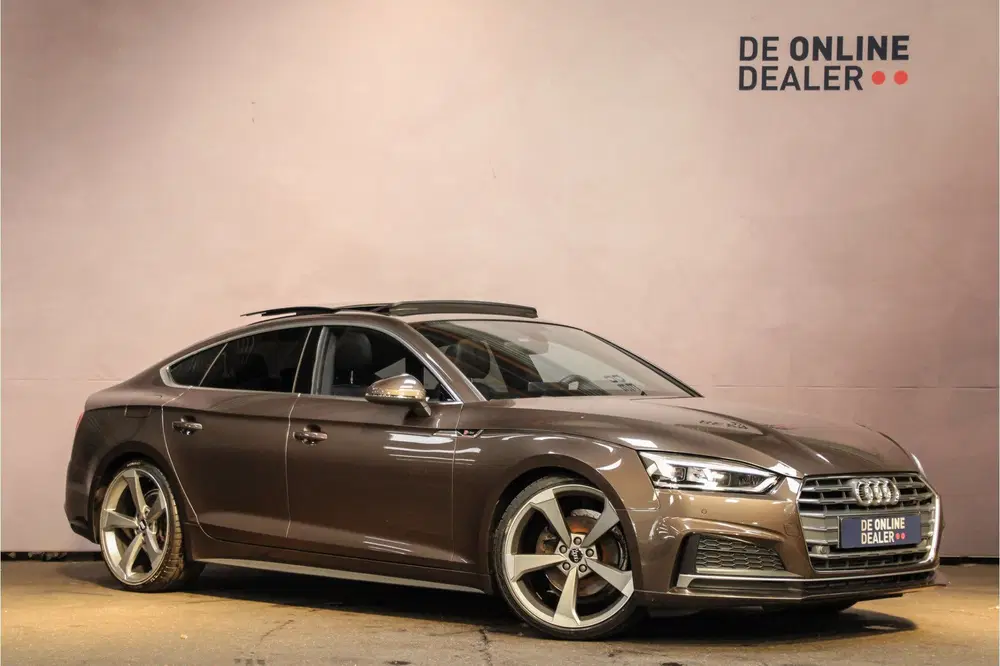 Audi A5 35 TFSI S-line Edition uit 2019, foto 3