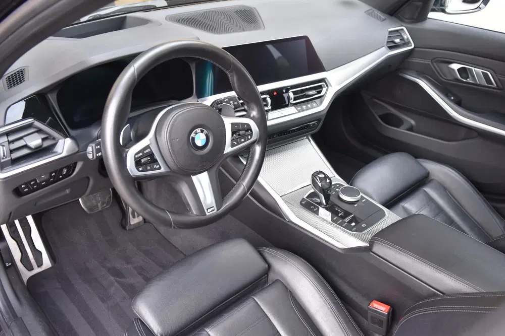 BMW 3-serie 3 Serie Touring 330i High Exe * M-Sport * uit 2020, foto 10