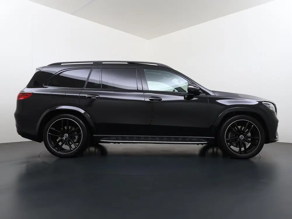 Mercedes-Benz GLS 450 4MATIC AMG Line Premium Plus uit 2025, foto 11