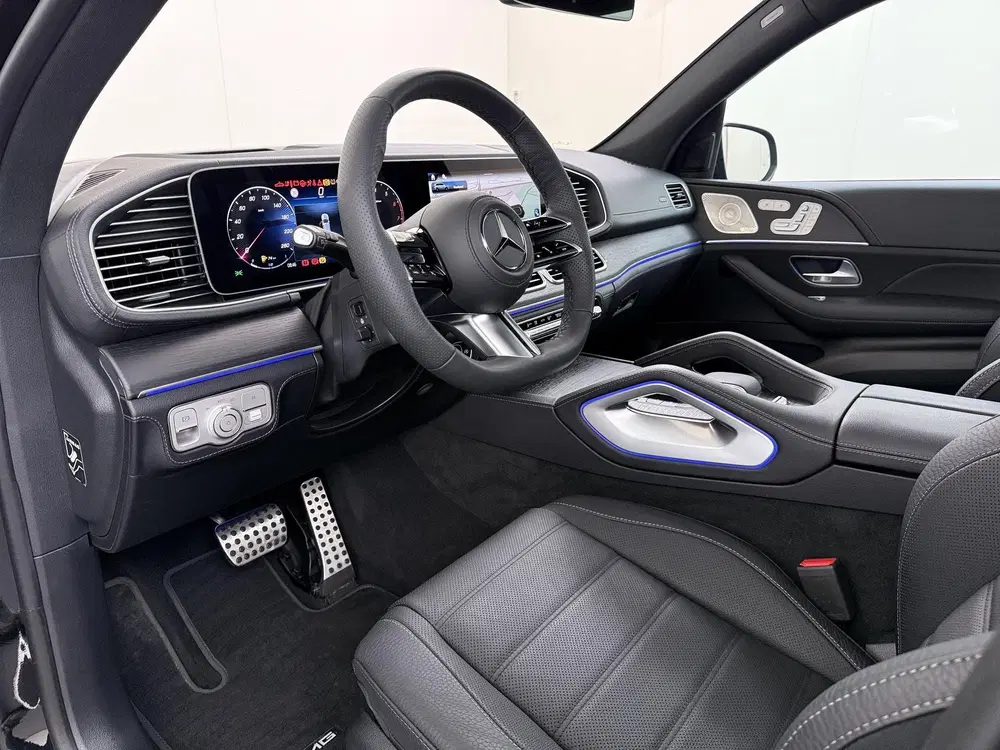 Mercedes-Benz GLS 450 4MATIC AMG Line Premium Plus uit 2025, foto 2