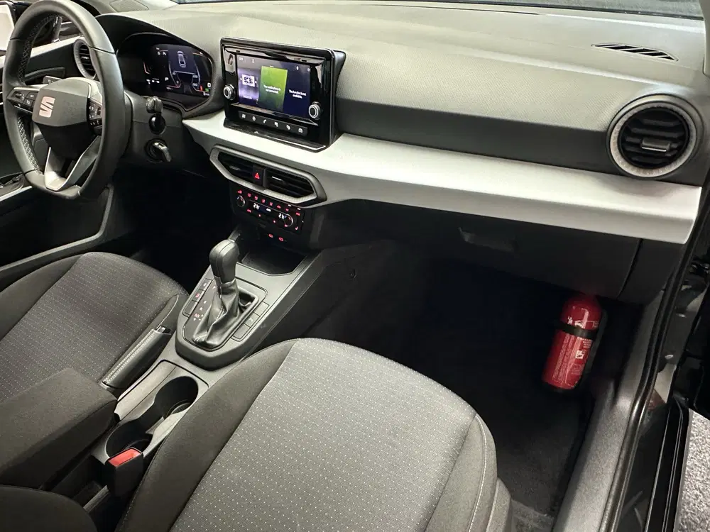 SEAT Ibiza AUTOMAAT 1.0 ECO TSI STYLE BUSINESS CONNEC uit 2024, foto 13