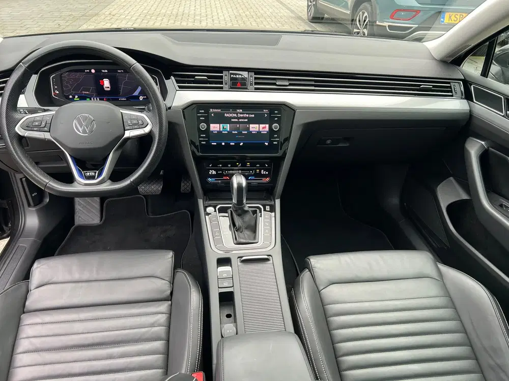Volkswagen Passat 1.4 TSI PHEV GTE SOH 93% uit 2021, foto 9