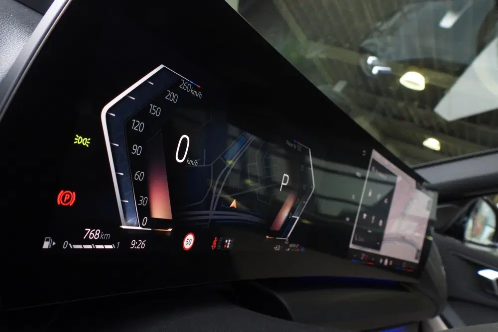 BMW 1-serie 120 High Executive M Sport Automaat uit 2026, foto 11