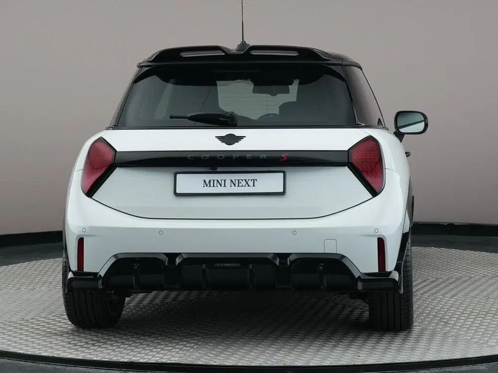 Mini Hatchback Cooper S Automaat uit 2026, foto 6