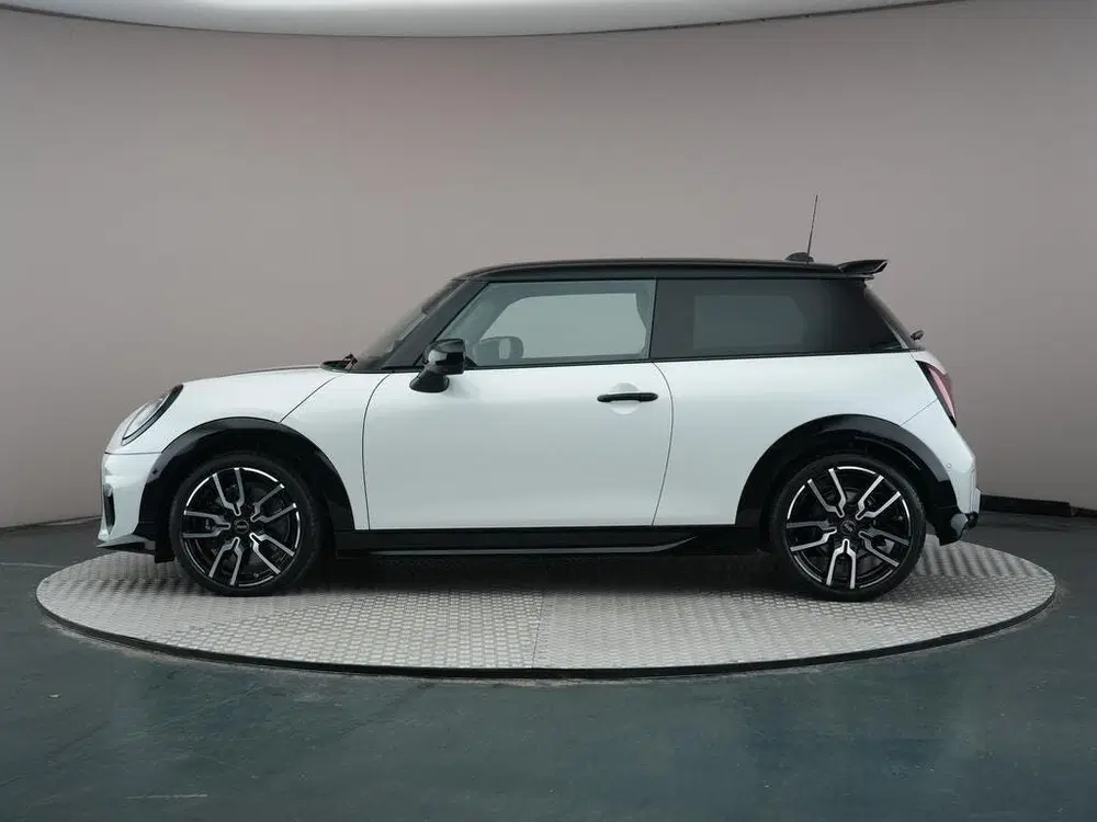 Mini Hatchback Cooper S Automaat uit 2026, foto 7