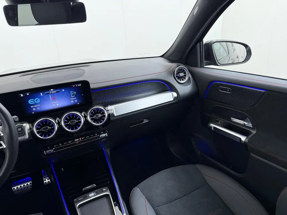 Mercedes-Benz EQB 250+ Business Solution AMG uit 2025, foto 8