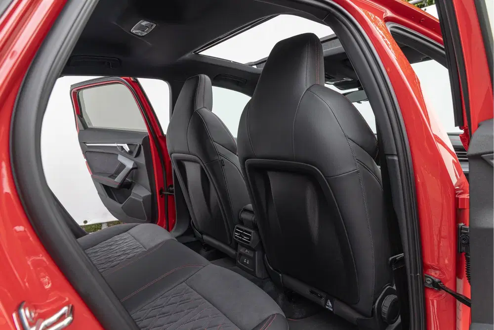 Audi A3 45 TFSI e S edition Competition Pano S-sto uit 2025, foto 15