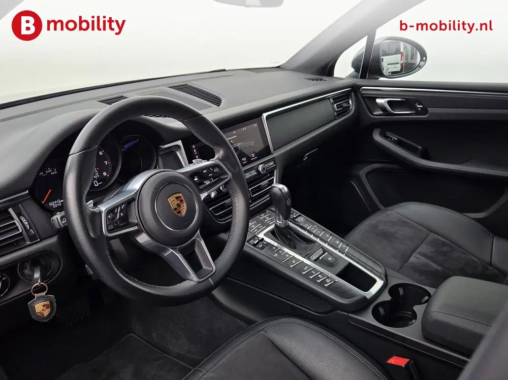Porsche Macan 2.0 T Panoramadak Memory Pakket Trekhaak 2 uit 2021, foto 8