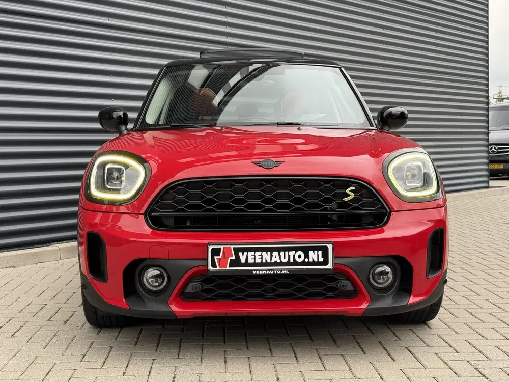 Mini Countryman 1.5 Cooper S E ALL4 Pano uit 2022, foto 2