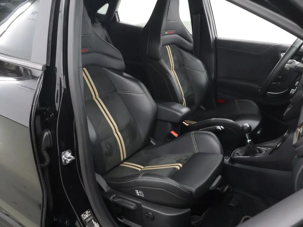 Ford Puma 1.5 EcoBoost ST-X Gold Edition uit 2022, foto 11
