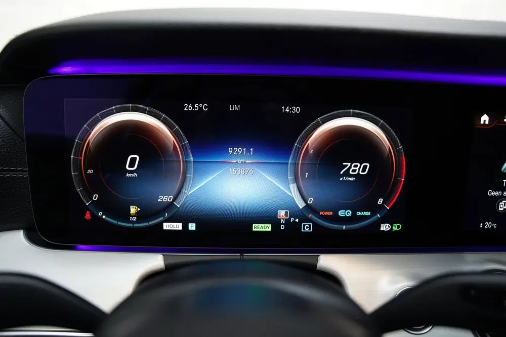 Mercedes-Benz E-Klasse 200 AMG NIGHT PANO SFEER 360 LEER uit 2021, foto 14