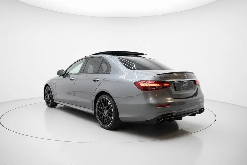 Mercedes-Benz E-Klasse 200 AMG NIGHT PANO SFEER 360 LEER uit 2021, foto 8
