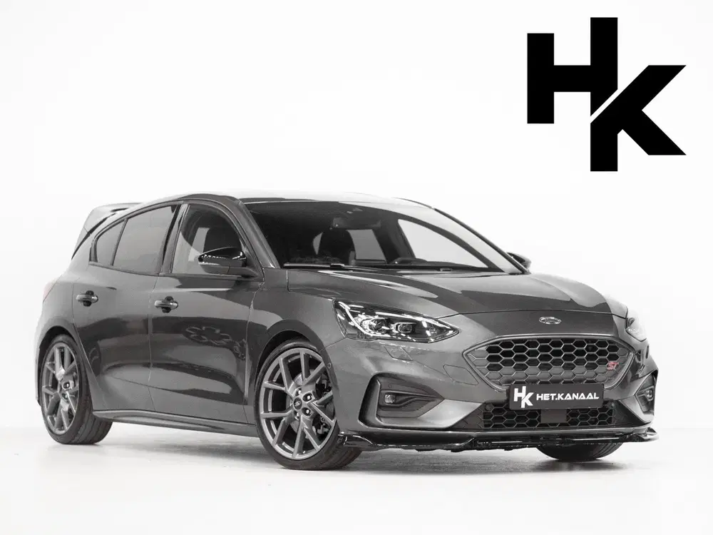 Ford Focus 2.3 EcoBoost ST-3 ACC Keyless Milltek Stoe uit 2019