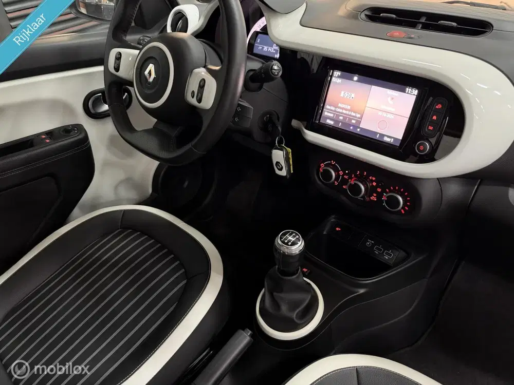 Renault Twingo 1.0 SCe Intens uit 2020, foto 11