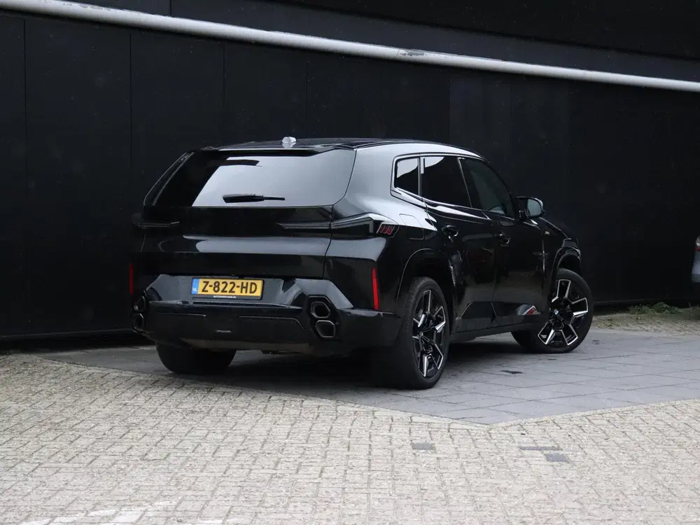BMW XM PHEV 30 kWh V8 uit 2023, foto 3