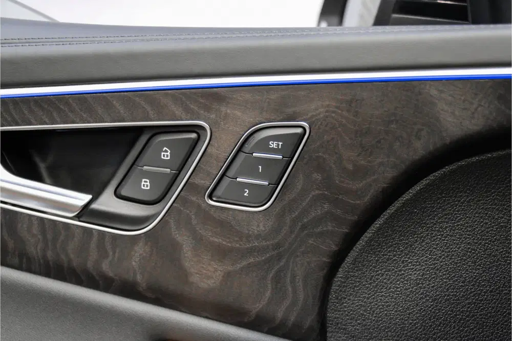 Audi Q8 55 TFSIe QUATTRO S Edtion PL+ uit 2023, foto 11