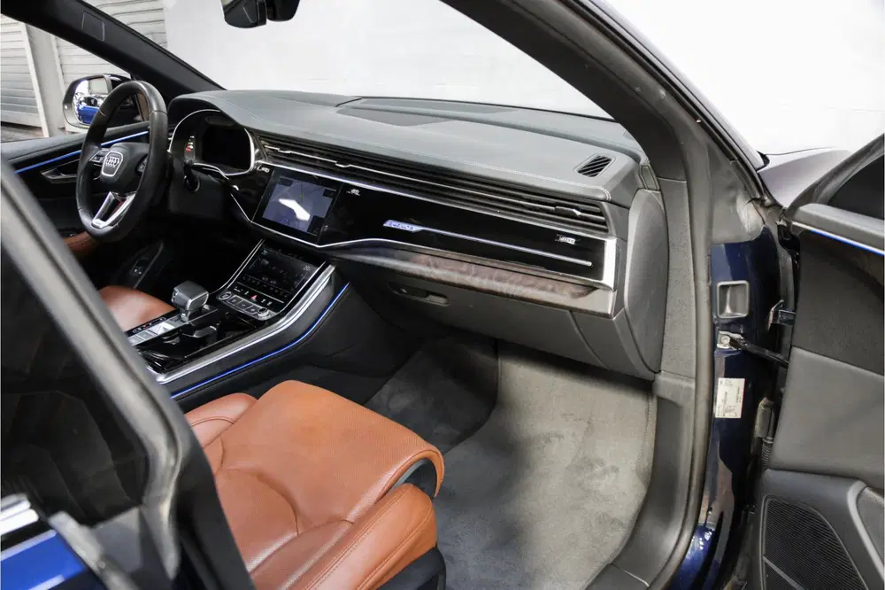 Audi Q8 55 TFSIe QUATTRO S Edtion PL+ uit 2023, foto 9