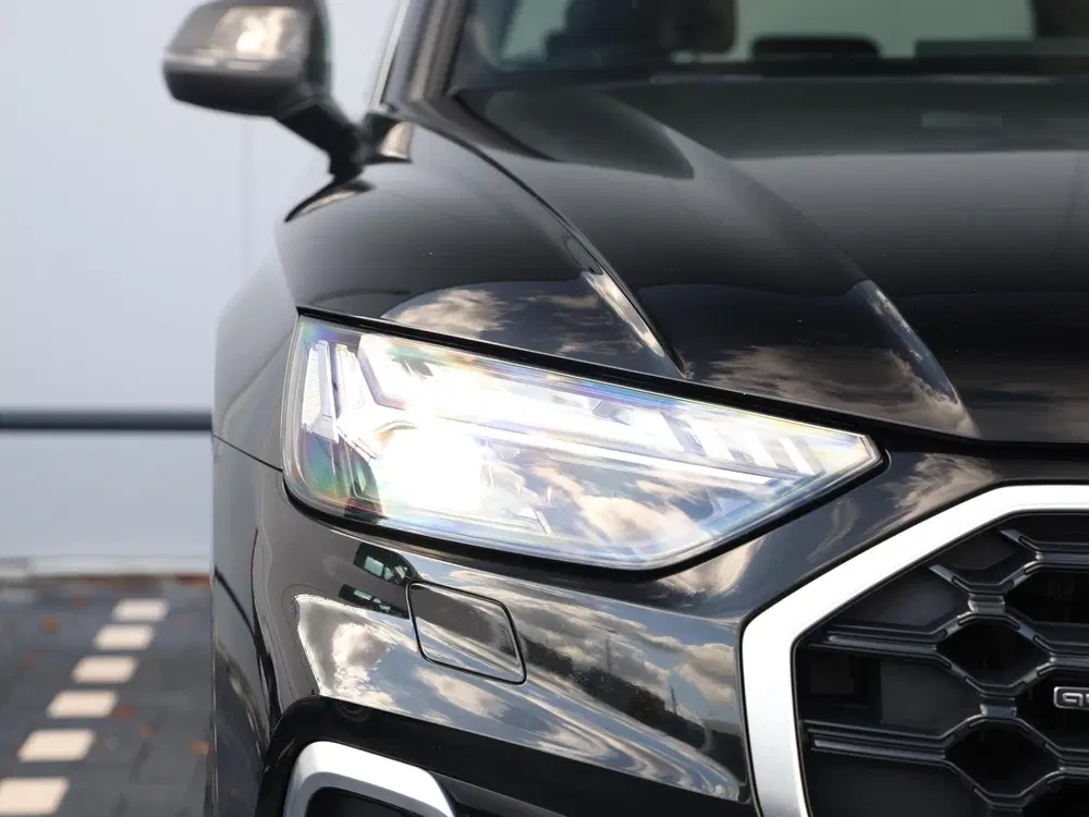 Audi Q5 55 TFSI e S edition Competition uit 2023, foto 14