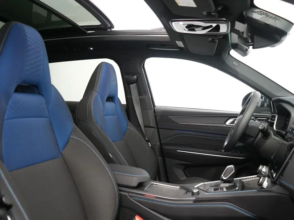 Lynk & Co 01 1.5 uit 2023, foto 4