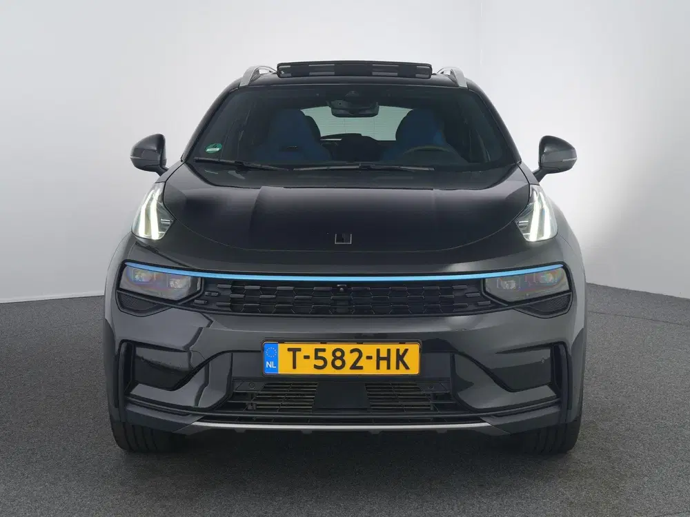 Lynk & Co 01 1.5 uit 2023, foto 5