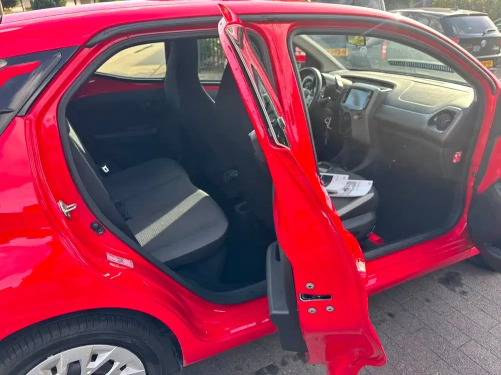 Toyota Aygo 1.0 VVT-i x-play automaat 35000 km airco uit 2022, foto 10