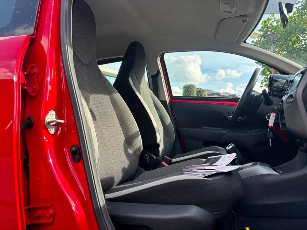 Toyota Aygo 1.0 VVT-i x-play automaat 35000 km airco uit 2022, foto 9