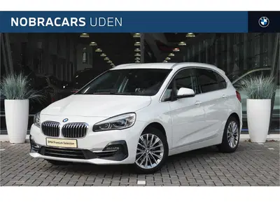 BMW 2-serie Active Tourer 218i Executive Luxury Line A uit 2020