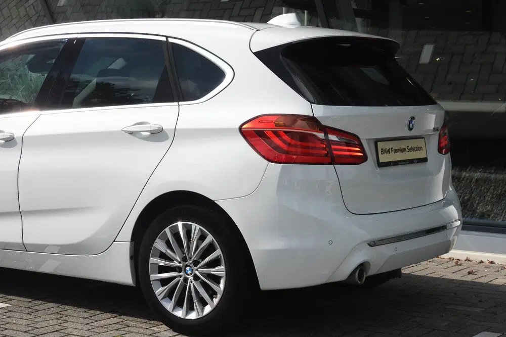 BMW 2-serie Active Tourer 218i Executive Luxury Line A uit 2020, foto 11