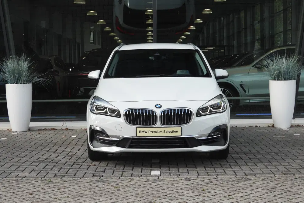 BMW 2-serie Active Tourer 218i Executive Luxury Line A uit 2020, foto 4
