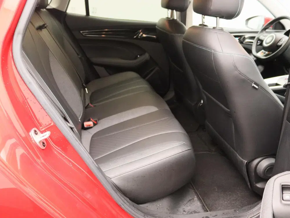 MG MG5 Standard Range Luxury 50 kWh 100-Year Edit uit 2023, foto 8