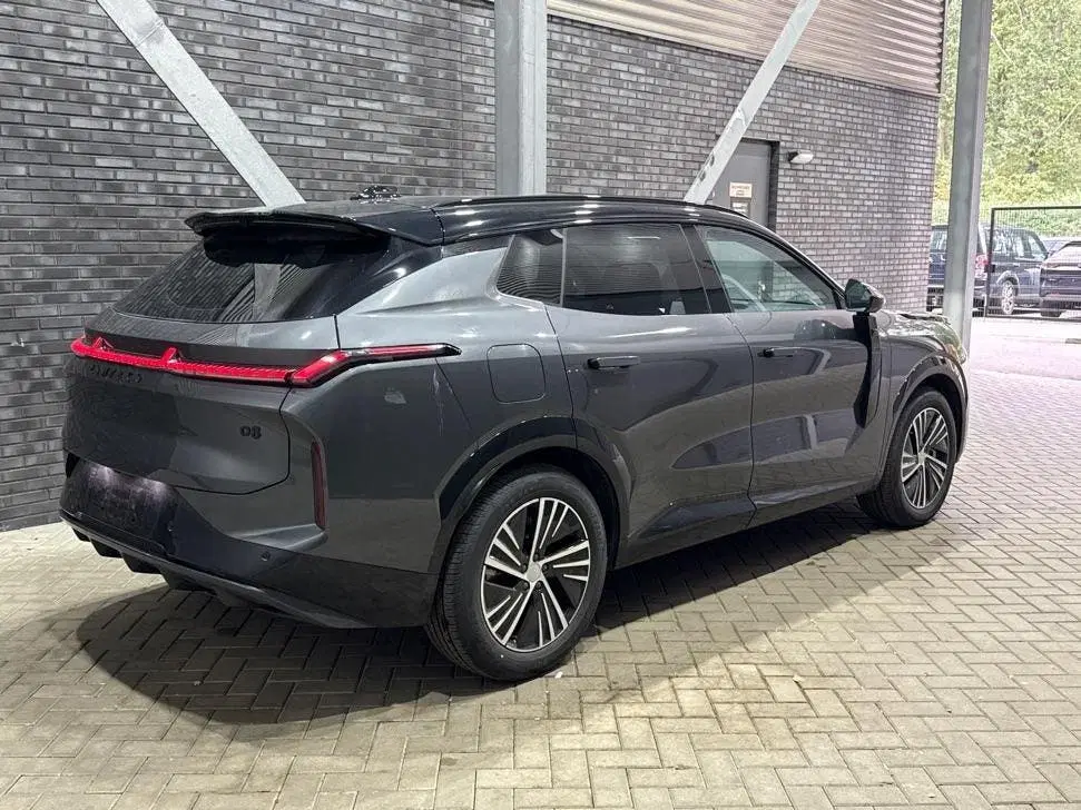 Lynk & Co 08 Lynk&co 08 1.5 Core uit 2026, foto 2