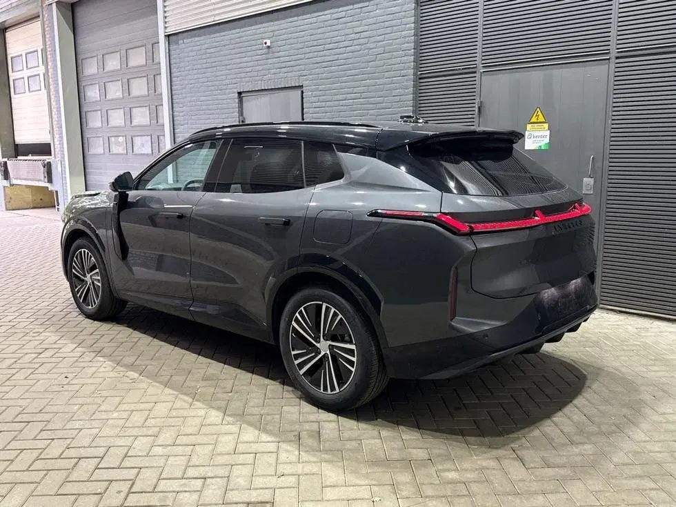 Lynk & Co 08 Lynk&co 08 1.5 Core uit 2026, foto 3