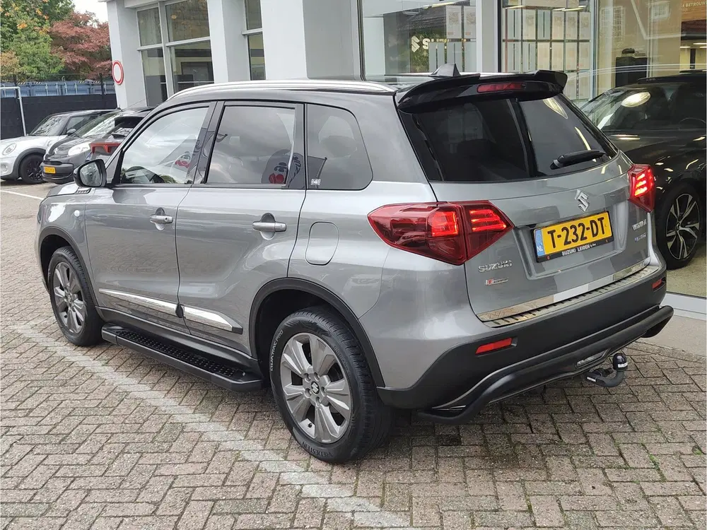 Suzuki Vitara 1.4 BOOSTERJET SELECT SMART HYBRID Bullbar uit 2023, foto 3