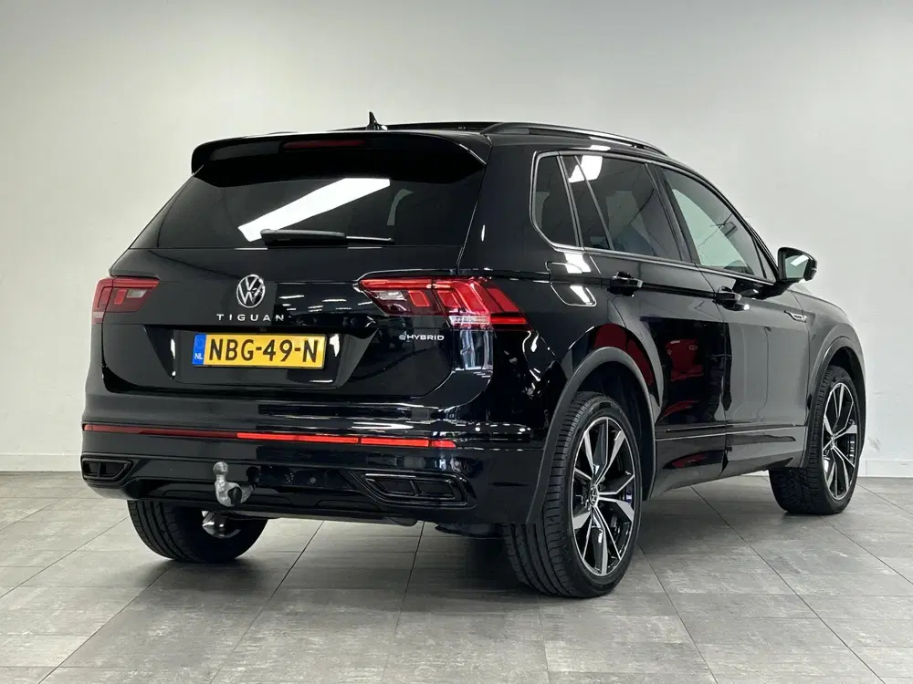 Volkswagen Tiguan 1.4 TSI eHybrid R-Line Black Style uit 2023, foto 2