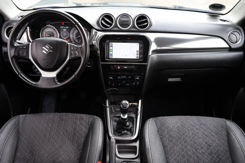 Suzuki Vitara 1.4 Boosterjet Style Smart Hybrid Pano Car uit 2023, foto 13
