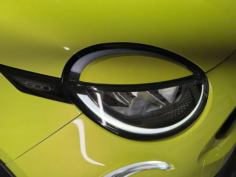Abarth 600e Abarth Turismo 54 kWh uit 2026, foto 12