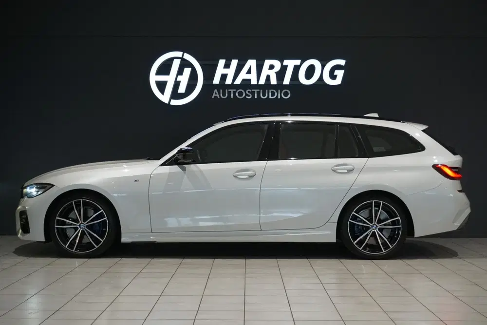 BMW 3-serie 330i High Executive Edition M + INDIVIDU uit 2020, foto 6