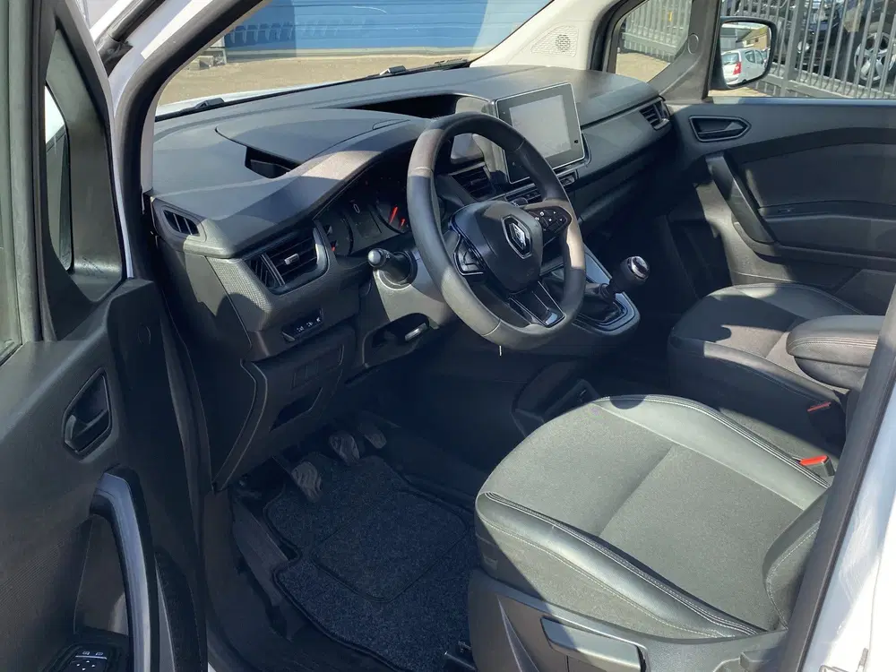 Renault Kangoo 1.5 Blue dCi 75 Comfort L1 EURO 6 uit 2024, foto 3